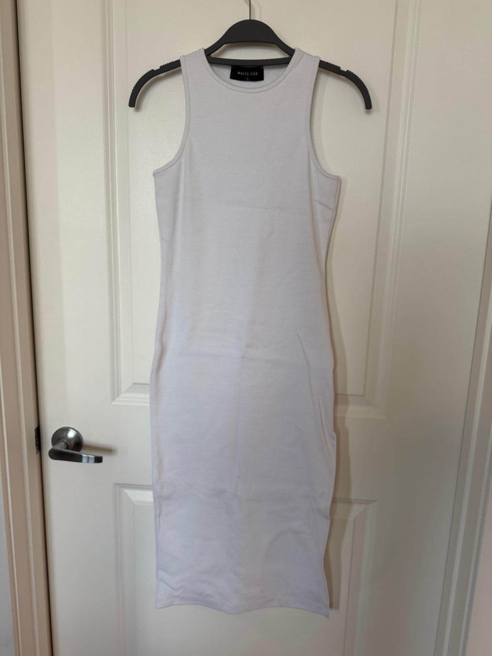 WHITE FOX Ribbed Tank Midi Dress in White